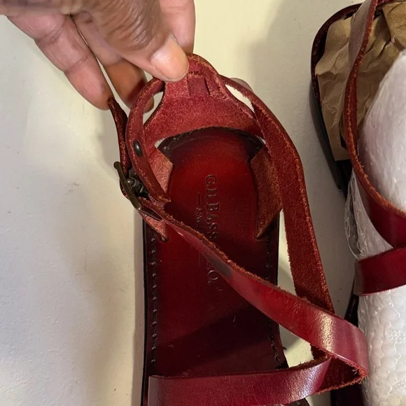 G.H. Bass & Co. Women's Burgundy Leather Strappy Sandals - Picture 6 of 6